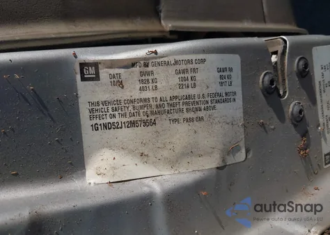 2002 Chevrolet Malibu z USA, uszkodzony, nr VIN 1G1ND52J12M575564